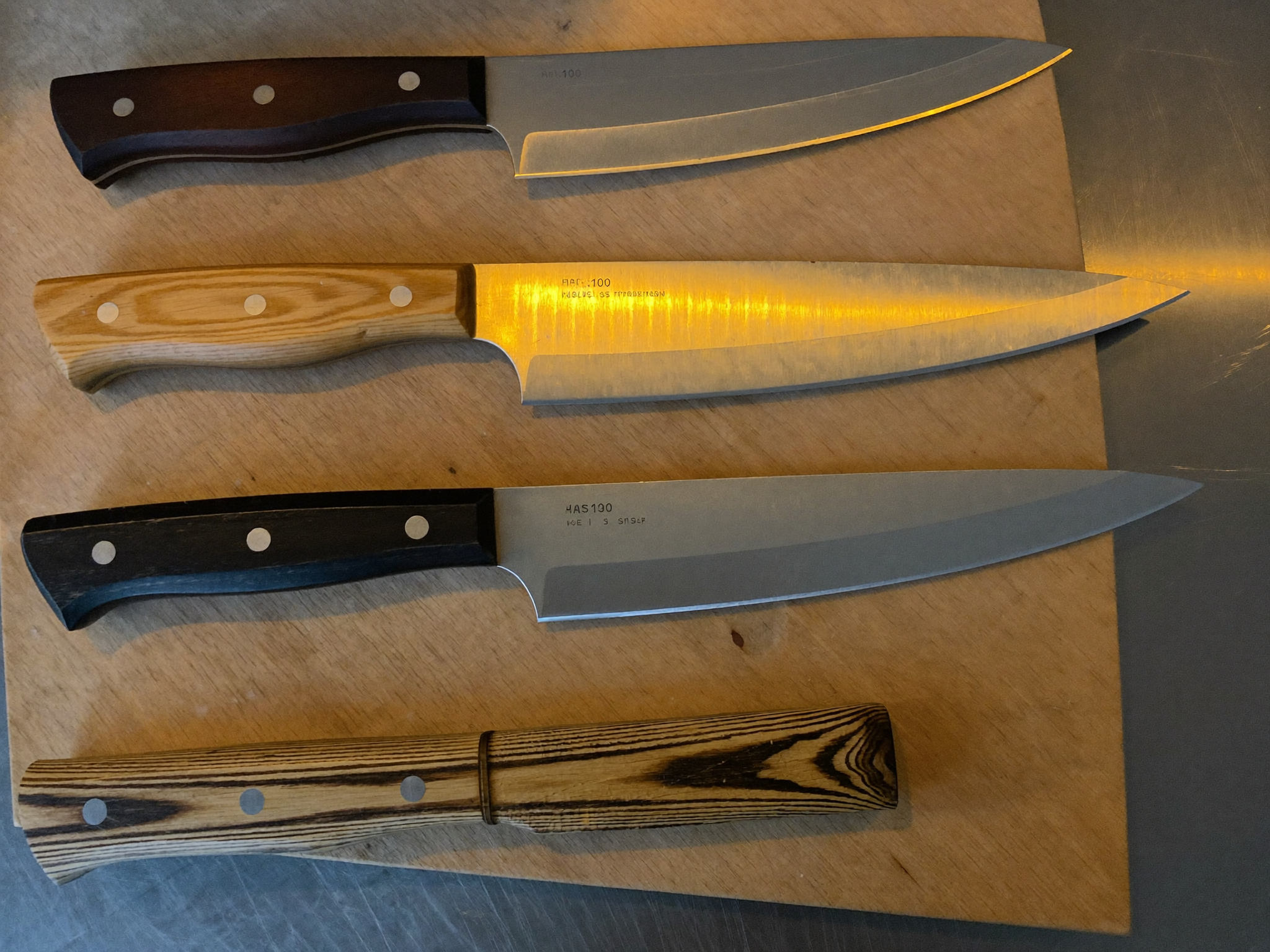 VG10 vs AUS10 vs 10Cr15CoMoV knife steel comparison